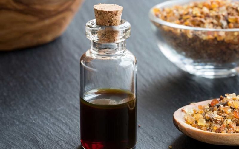A Brief Guide to Myrrh Essential Oil 