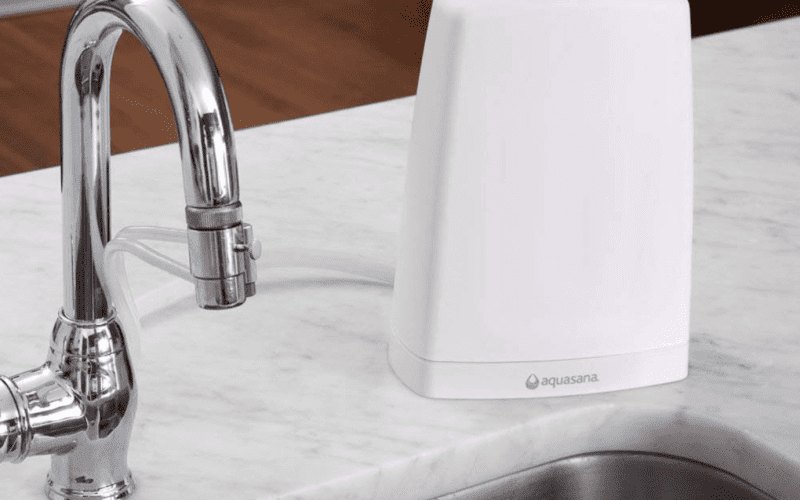 Why You Should Consider Buying A Countertop Water Purifier For Your Home
