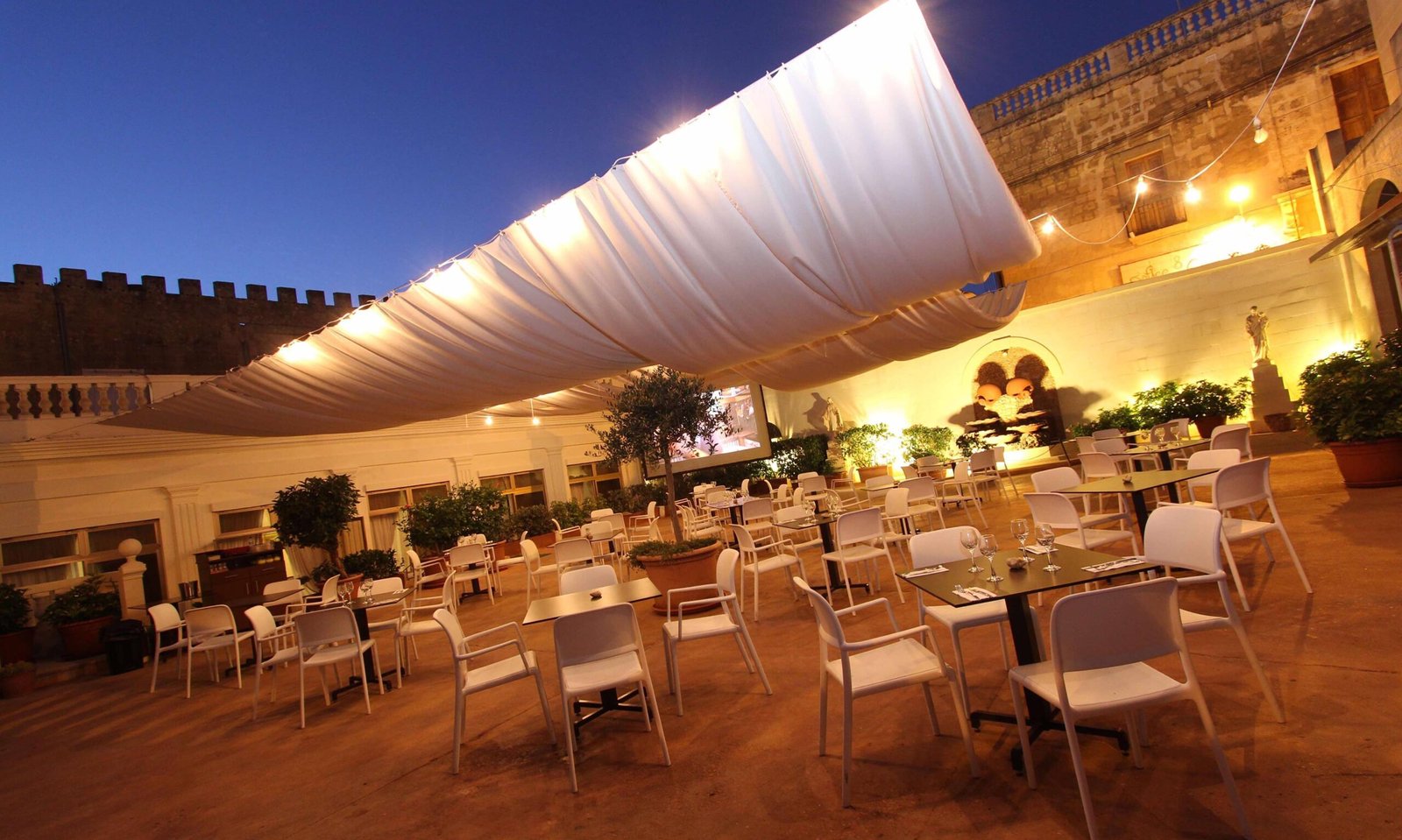 restaurant in malta and gaza
