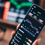 How To Invest In Share Market Via Trading App?